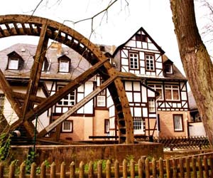 Als Musiker und Alleinunterhalter in Bad Münster am Stein Ebernburg